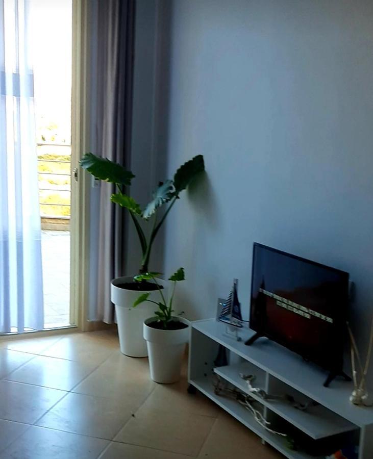 Appartement Nazari With Veranda 4 Guests Orikum