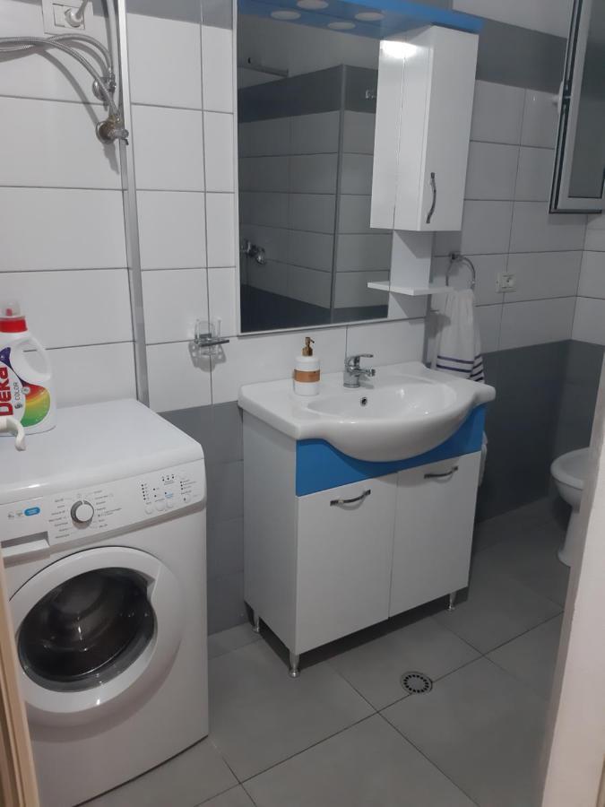 Appartement Nazari With Veranda 4 Guests *