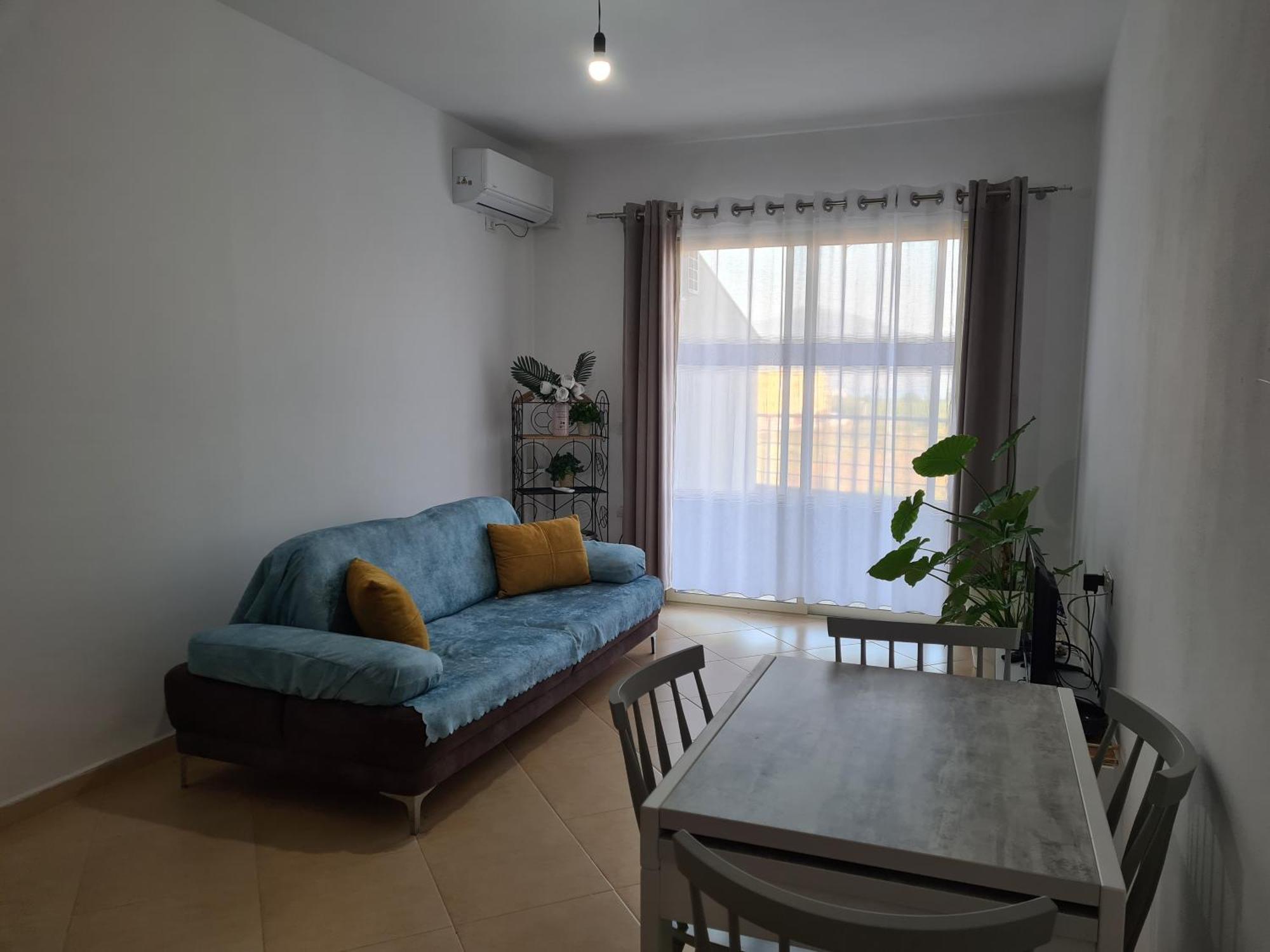 Nazari With Veranda 4 Guests Appartement Orikum